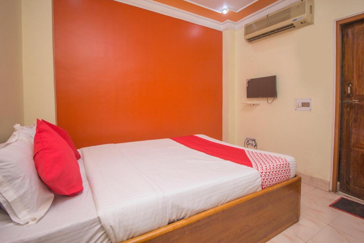 Oyo 48133 Hotel Payel Māldah Exterior foto